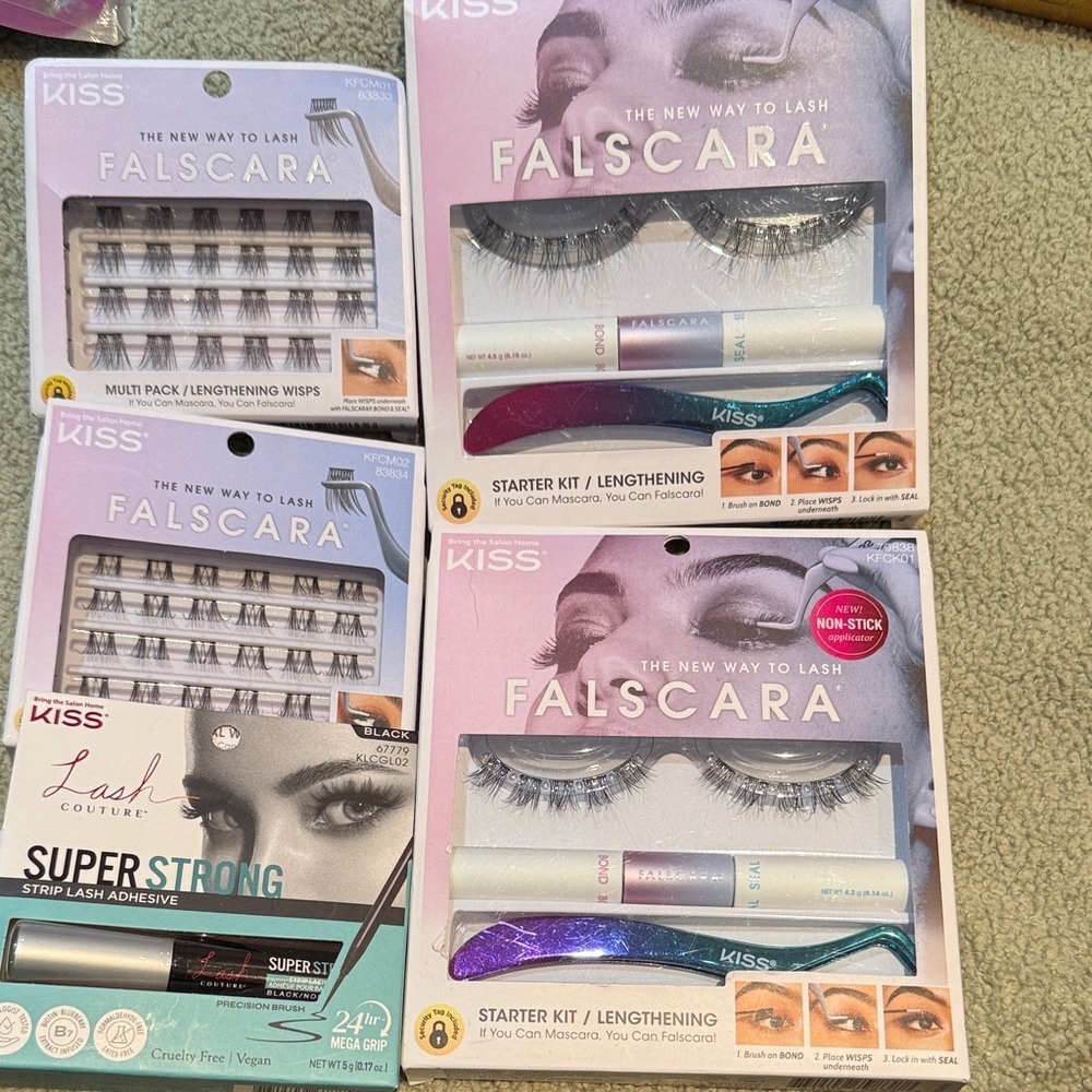 Kiss Falscara Lash Kit with Purple Applicator - new!